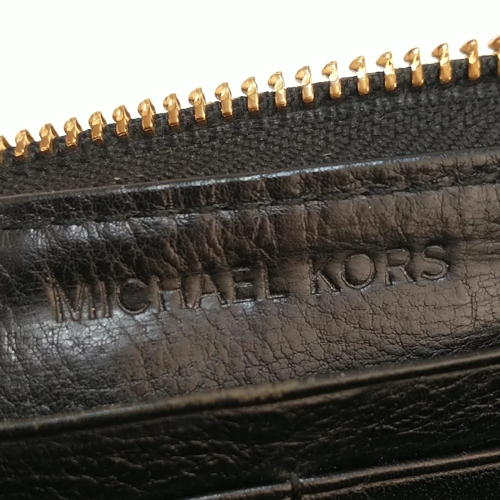 Michael Kors Monogram Wallet